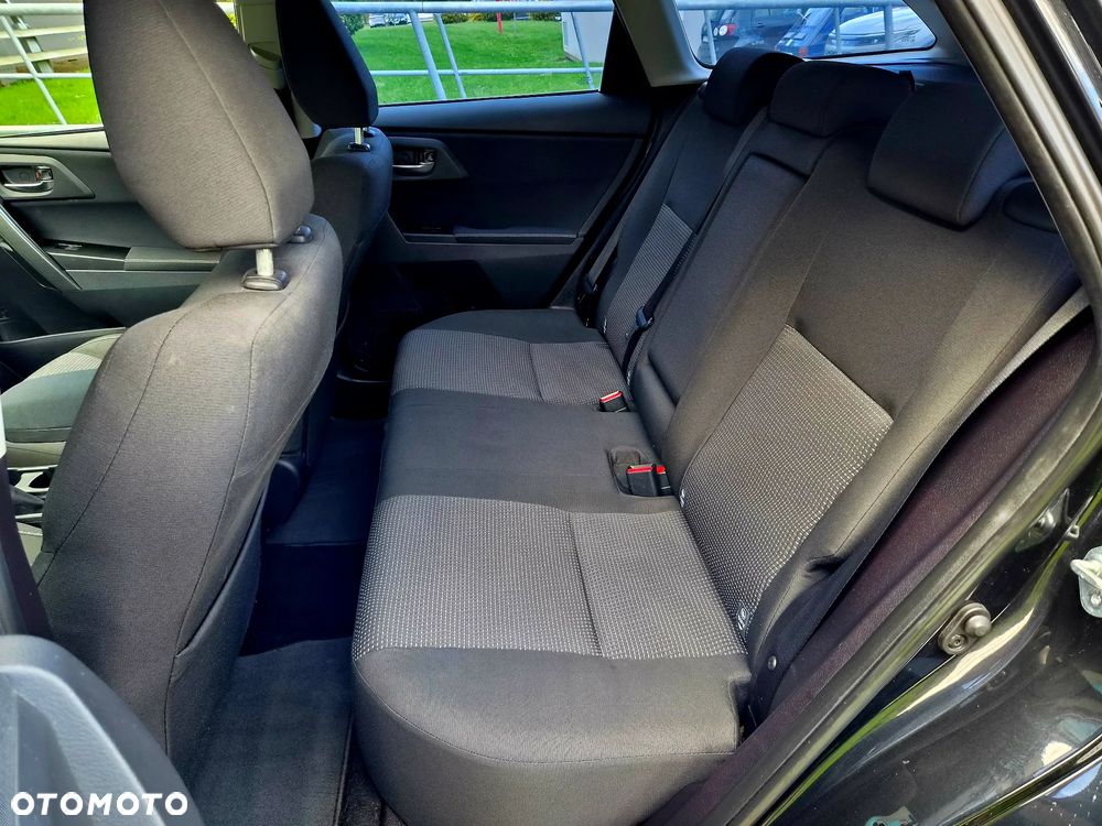 Toyota Auris 1.6 Premium - 17
