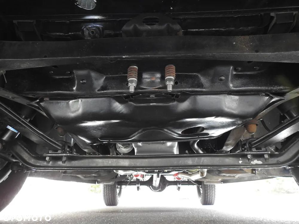 Ford Inny - 8