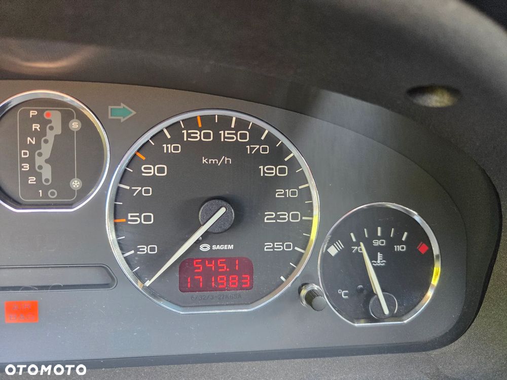 Peugeot 406 - 27