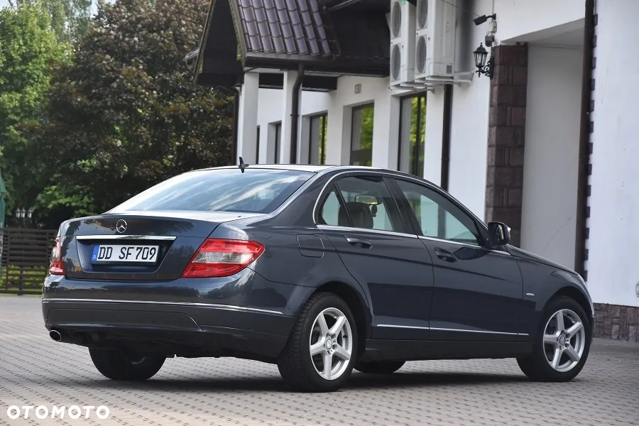 Mercedes-Benz Klasa C 200 T Kompressor Automatik Avantgarde - 10
