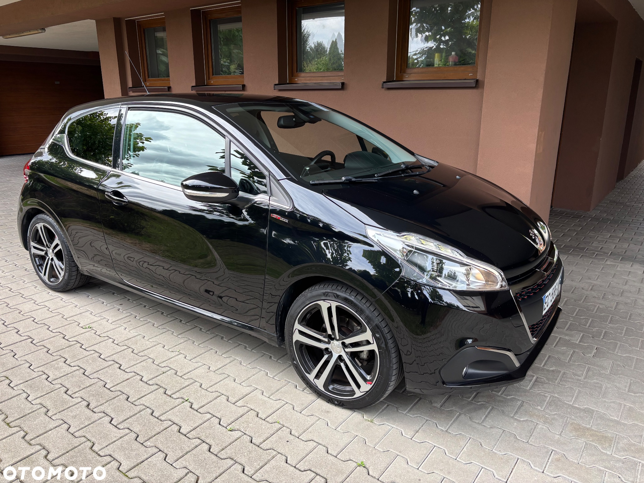 Peugeot 208 PureTech 110 Stop & Start Allure - 3