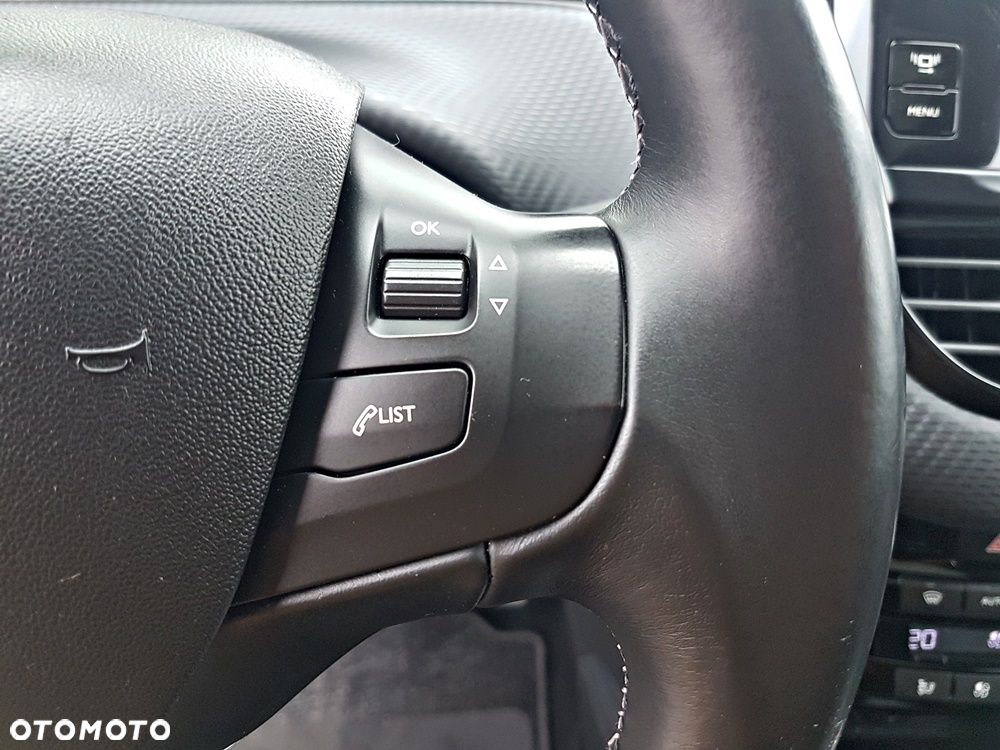 Peugeot 2008 120 VTI Business-Line - 19