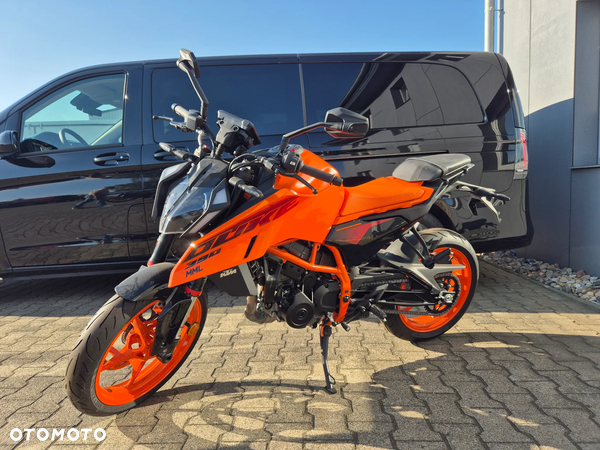 KTM Duke