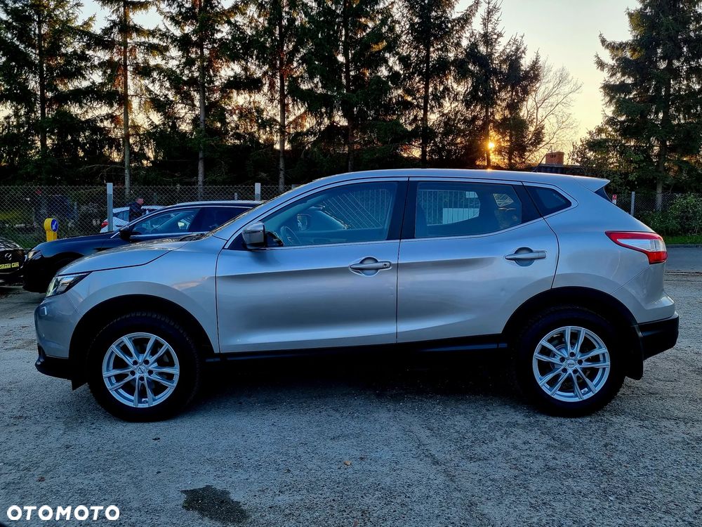 Nissan Qashqai 1.2 DIG-T N-Connecta Xtronic - 8