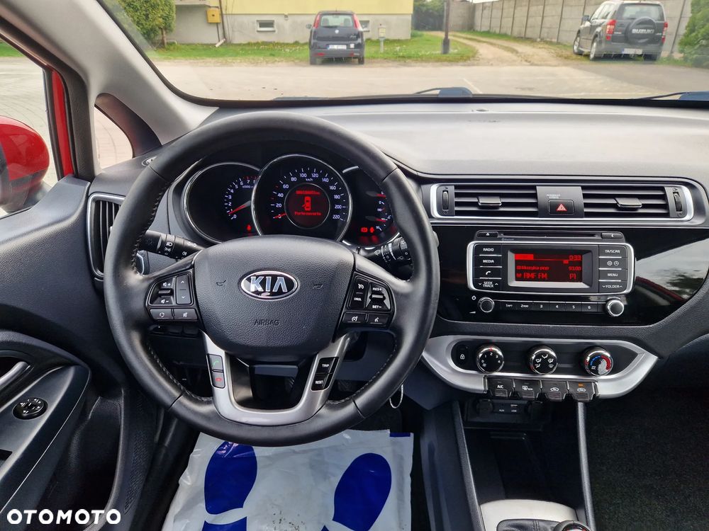 Kia Rio 1.2 Business Line Plus - 11