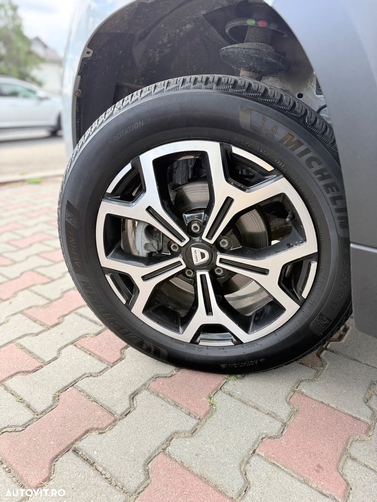 Dacia Duster 1.5 Blue dCi 4WD Prestige jante 17" - 22