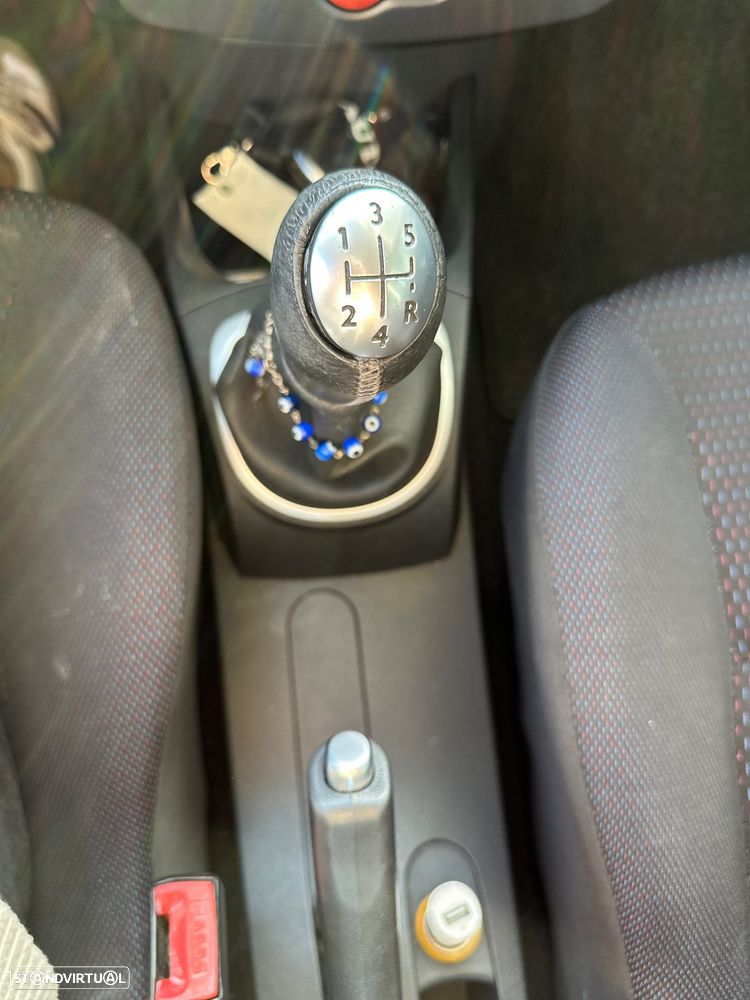 Renault Clio 1.2 TCE Dynamique S - 9