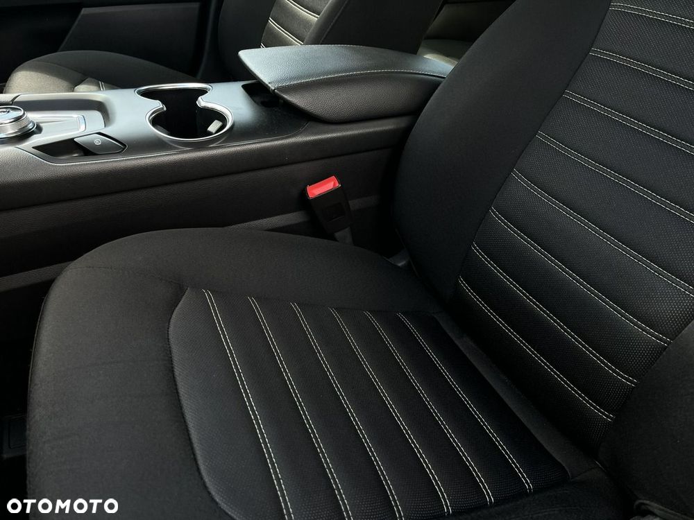 Ford Mondeo - 21