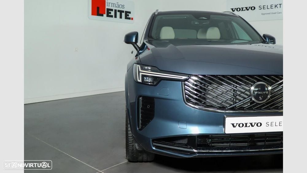 Volvo XC 90 2.0 T8 PHEV Plus Dark AWD - 6