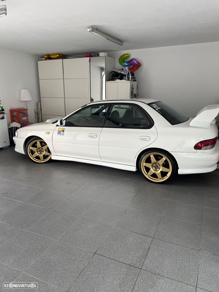 Subaru Impreza 2.0 GT 4x4 AC+TA+ABS - 8