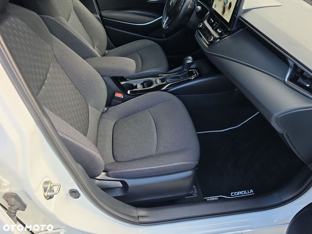 Toyota Corolla 1.8 Hybrid Comfort - 16