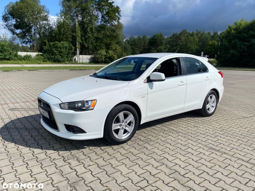 Mitsubishi Lancer 1.5 Inform - 26