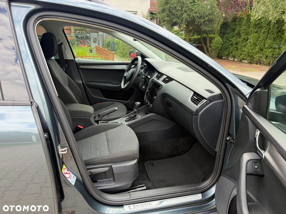 Skoda Octavia 2.0 TDI 4x4 DSG Soleil - 31