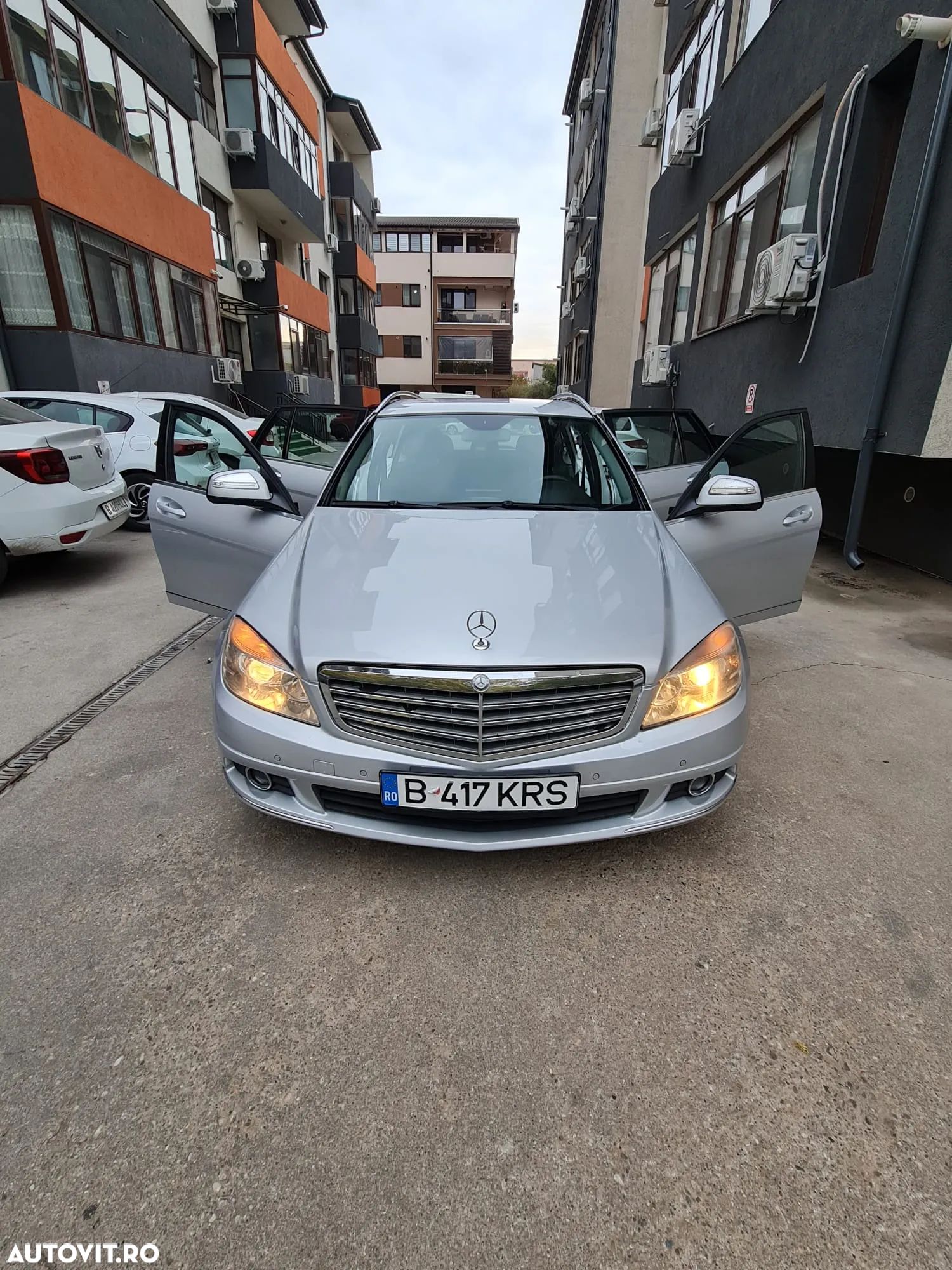 Mercedes-Benz C 220 T CDI DPF Automatik Elegance - 1