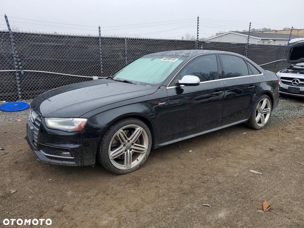 Audi S4 Limousine - 1
