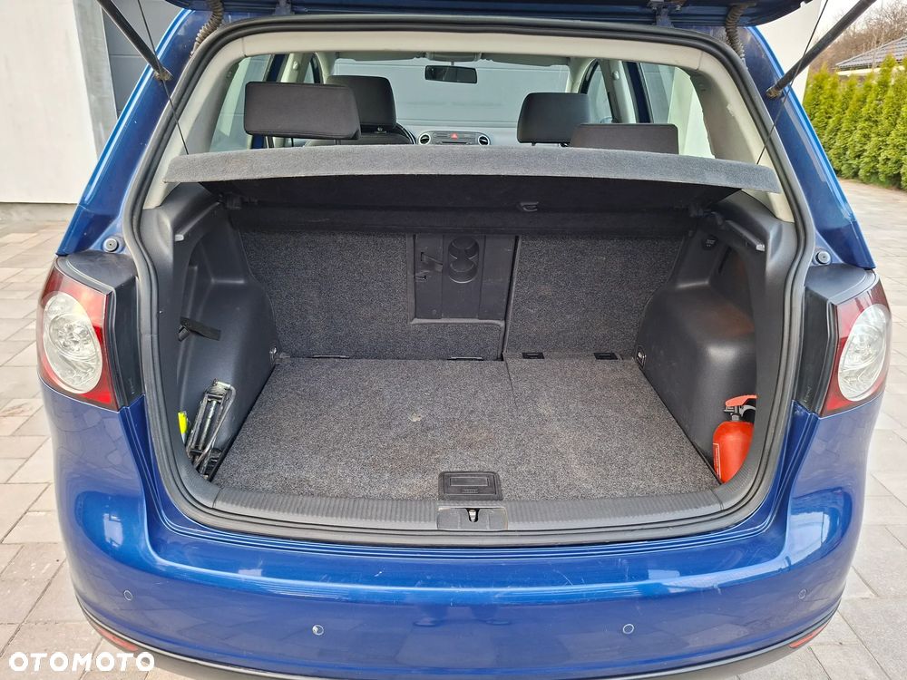 Volkswagen Golf - 10