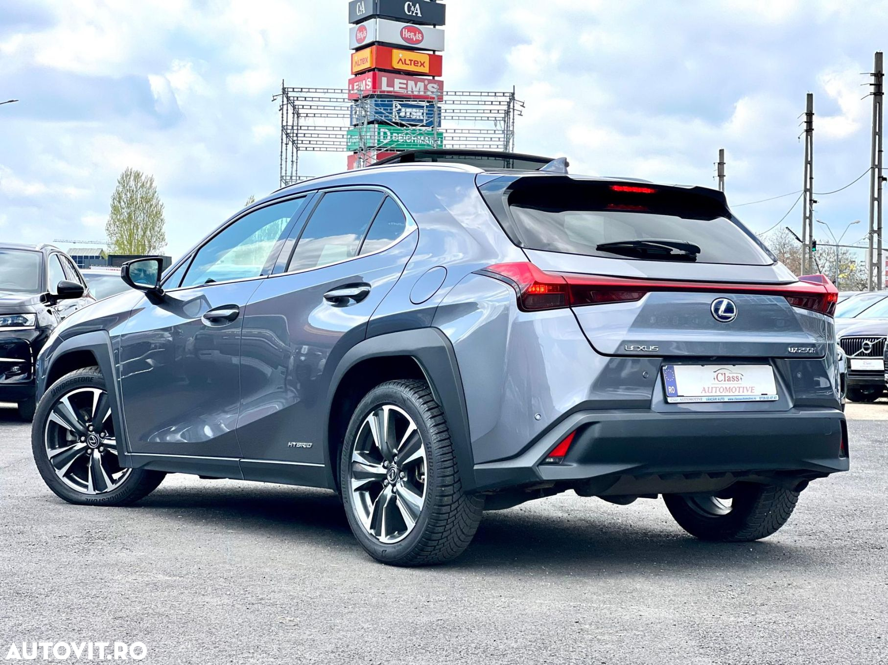Lexus UX 250h Executive Line - 4