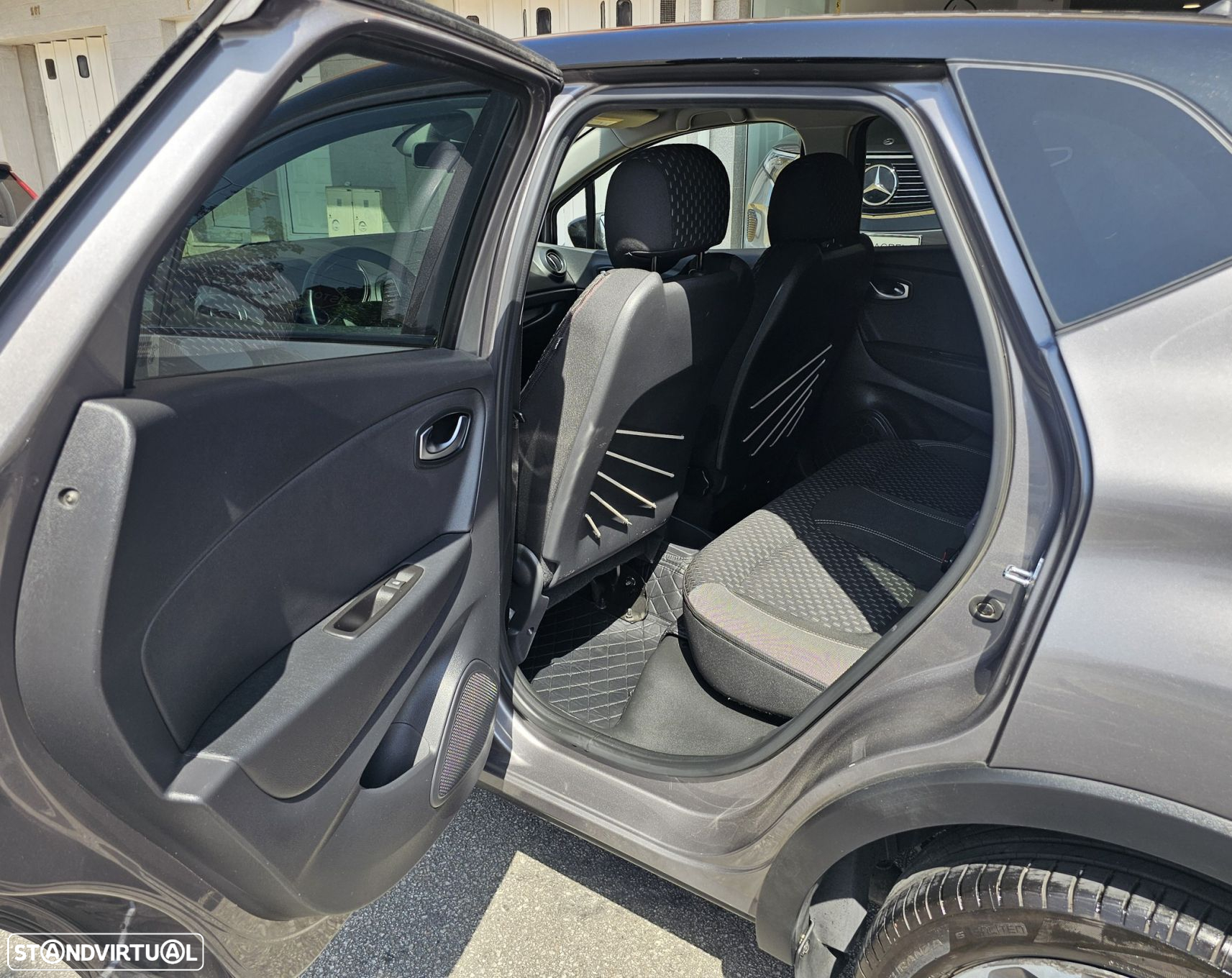 Renault Captur 1.5 dCi Exclusive - 9