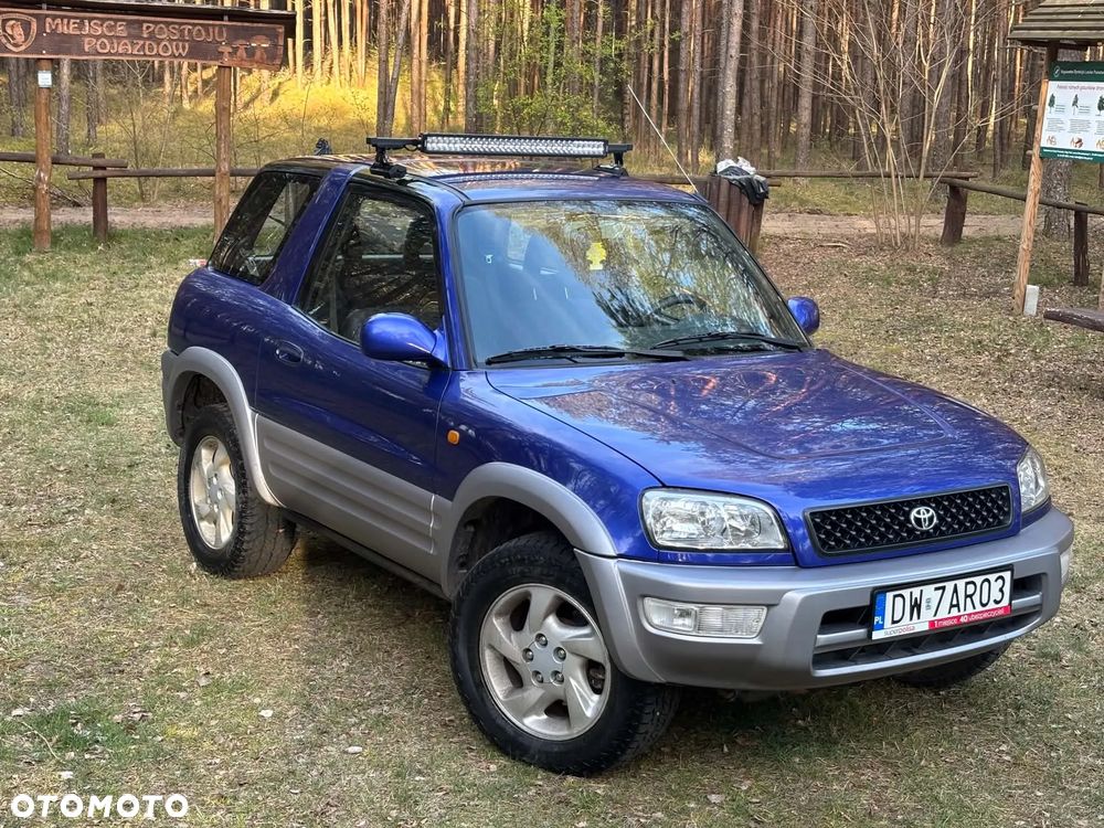 Toyota RAV4 2.0 - 1