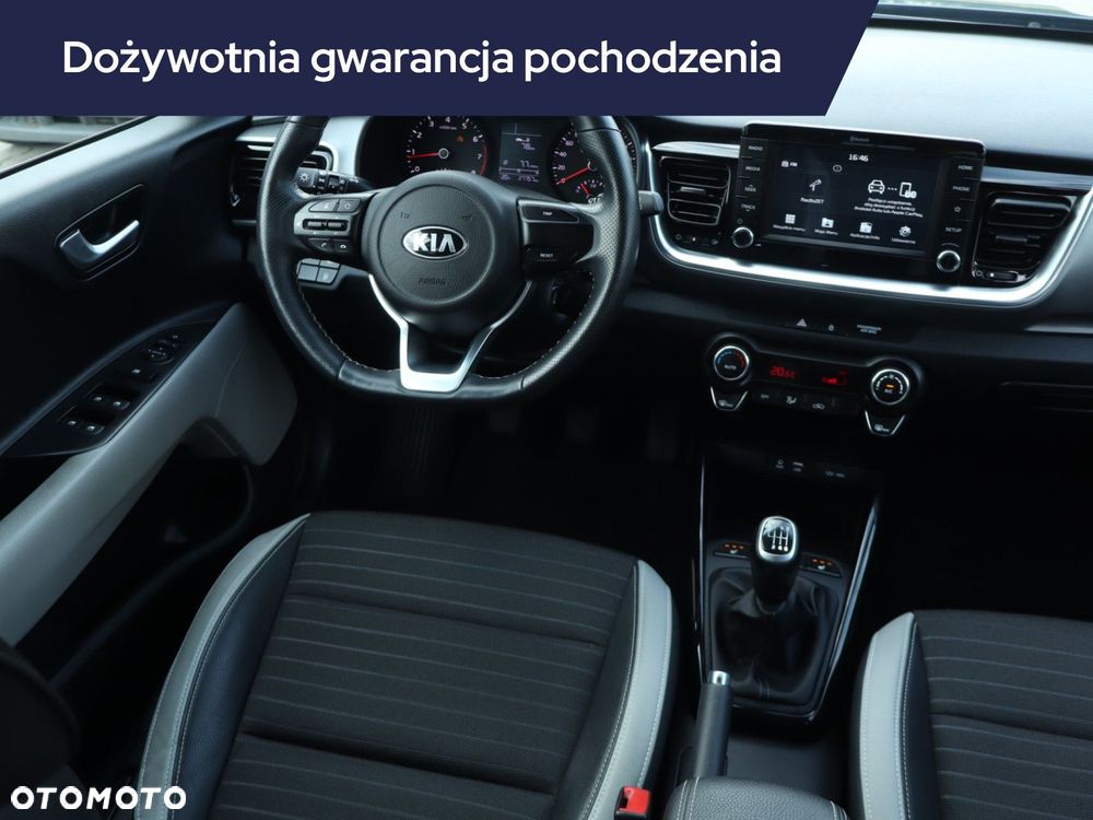 Kia Stonic - 9