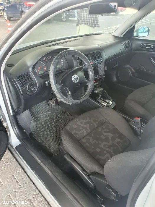 Volkswagen Golf - 7