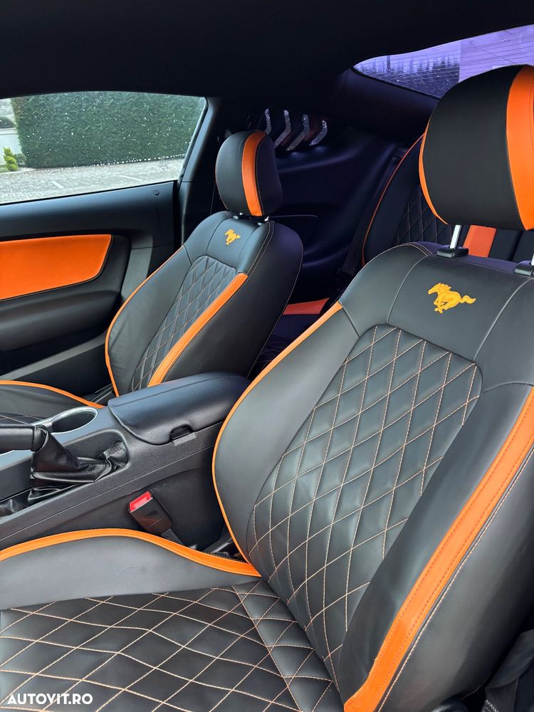 Ford Mustang 2.3 EcoBoost Aut. - 9