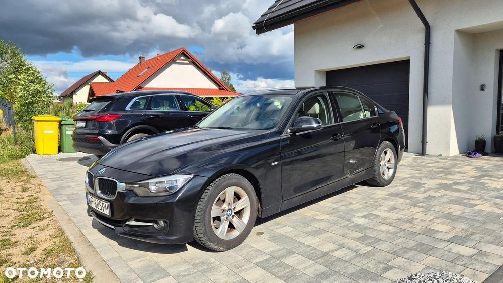 BMW Seria 3 318d Modern Line - 9