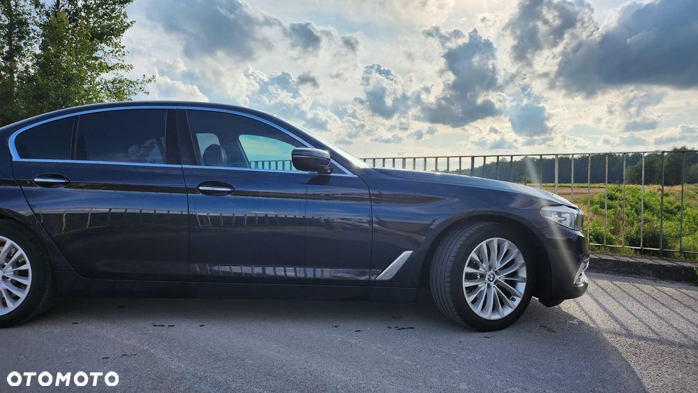 BMW Seria 5 520d xDrive Luxury Line - 8