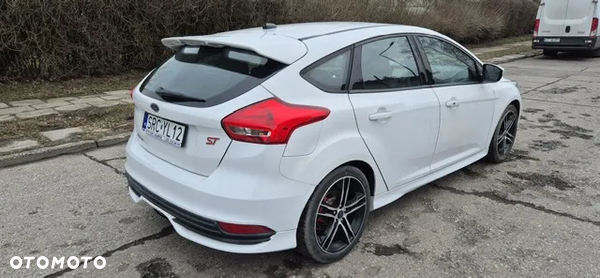Ford Focus 2.0 EcoBoost ST