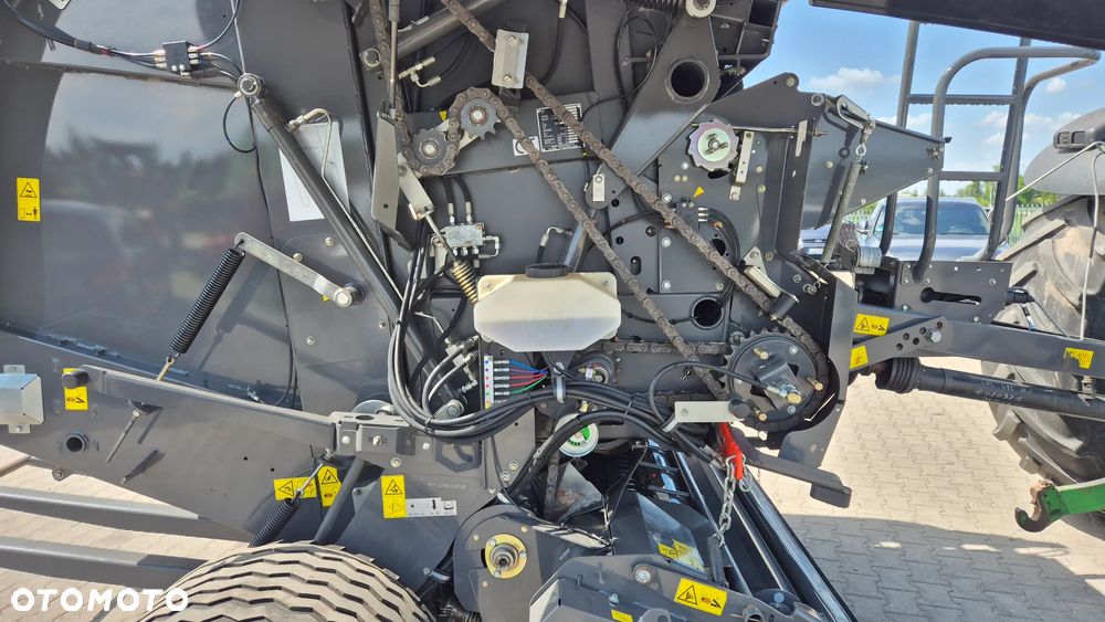 Claas VARIANT 485 RC 2019 - 13