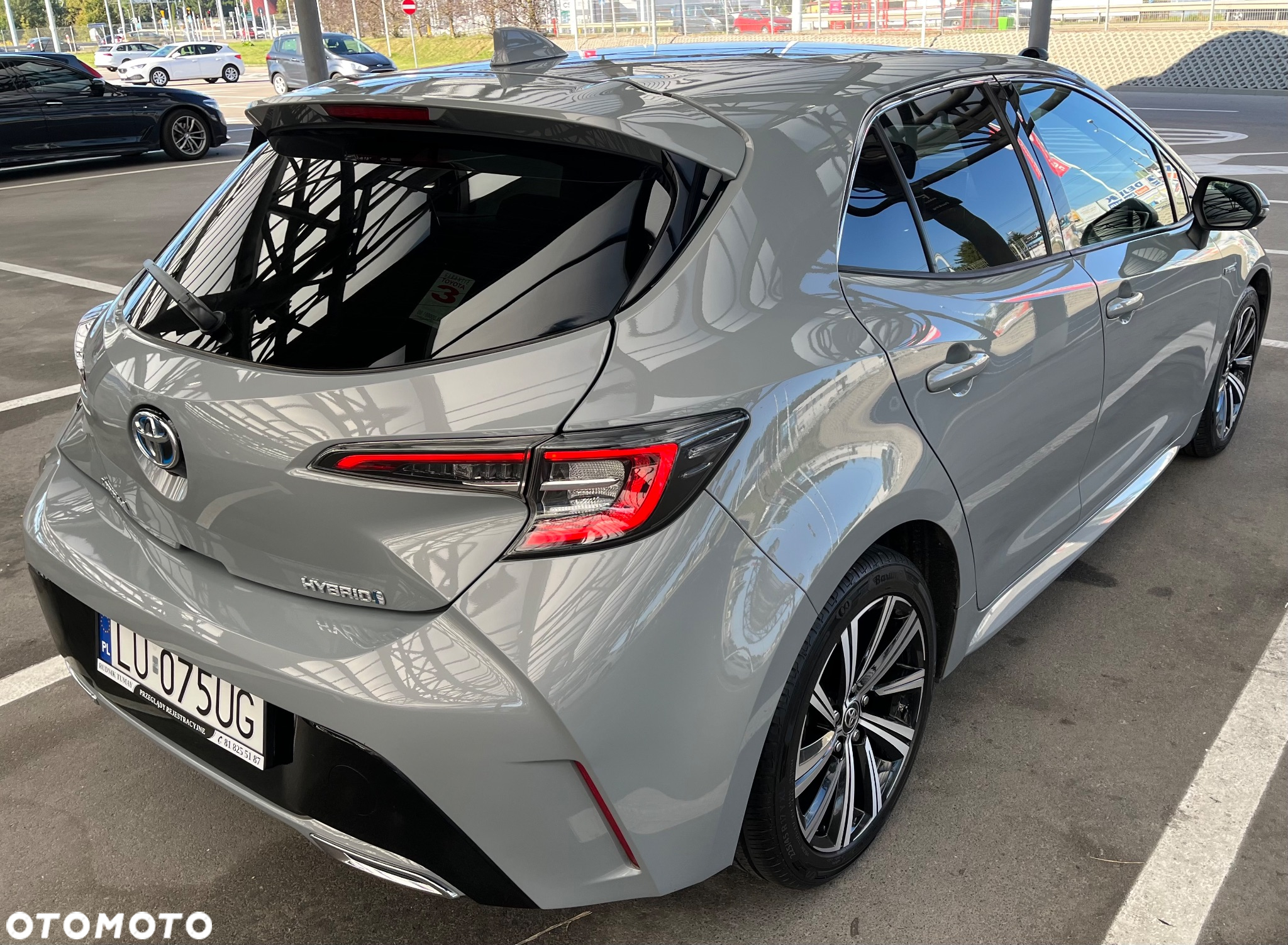 Toyota Corolla 2.0 Hybrid Comfort - 19