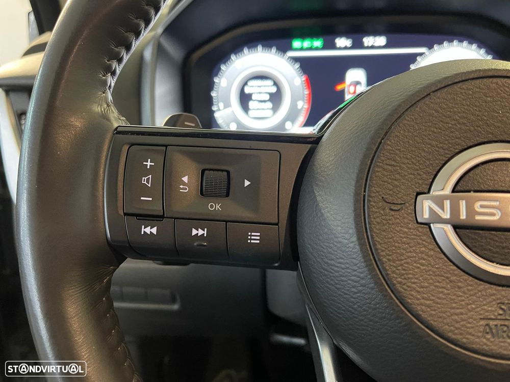 Nissan Qashqai 1.3 DIG-T N-Connecta LED Xtronic - 21