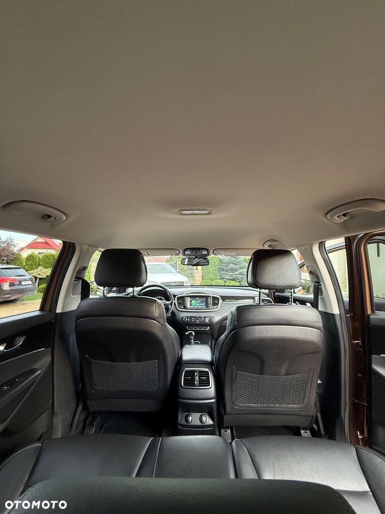 Kia Sorento - 10