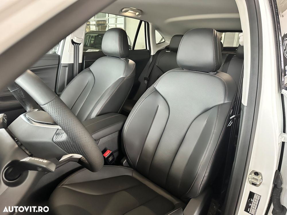 MG HS 1.5 T-GDi HEV Exclusive - 14