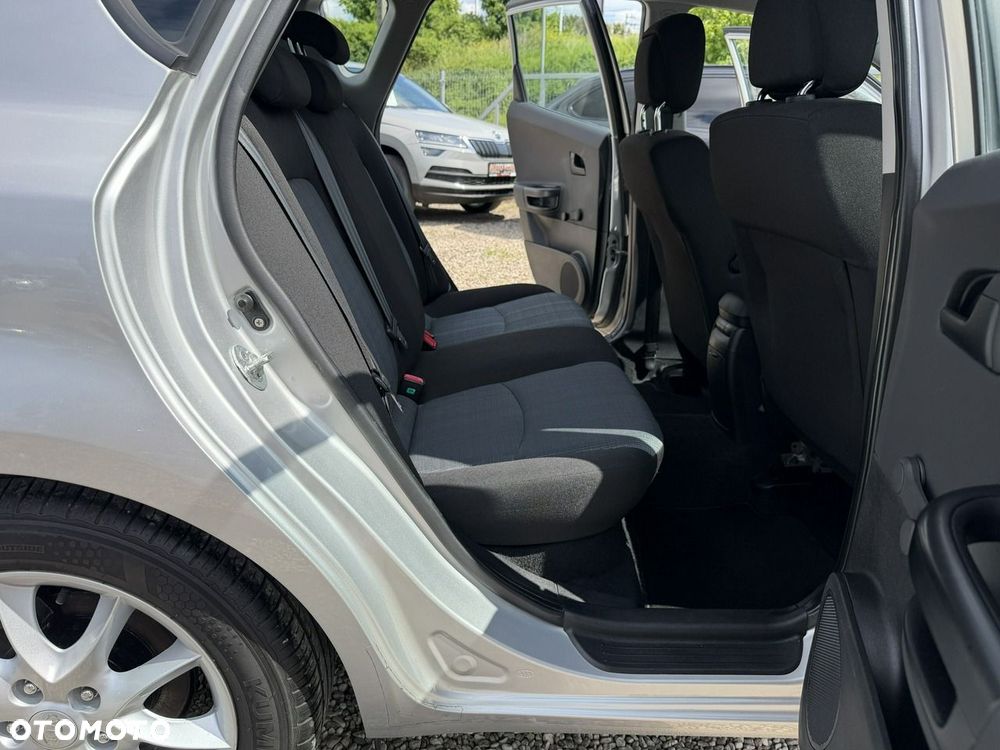 Kia Ceed 1.4 CVVT Dream-Team Edition - 29