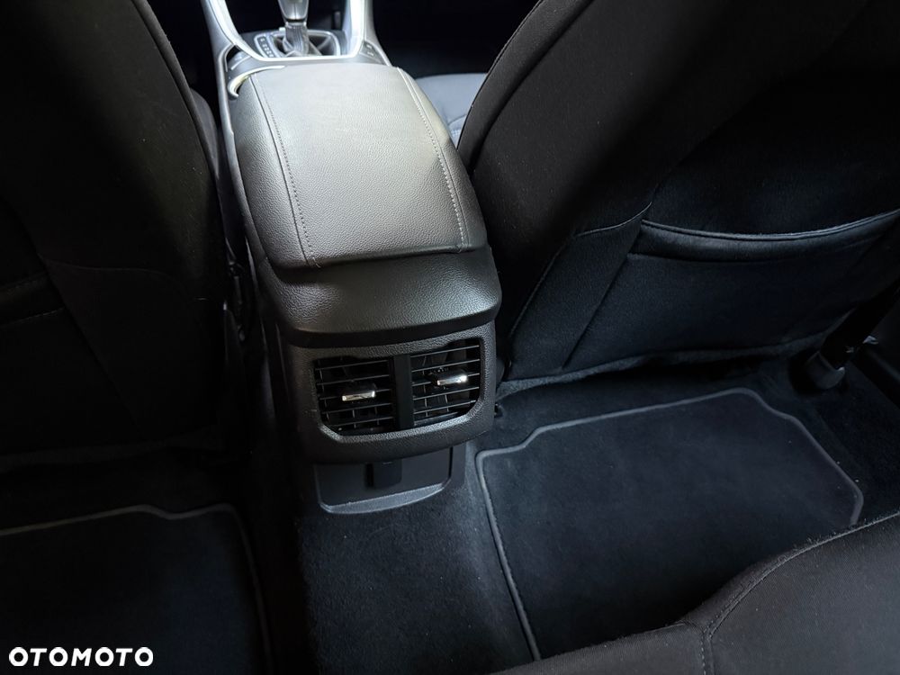Ford Mondeo 2.0 TDCi Edition PowerShift - 13
