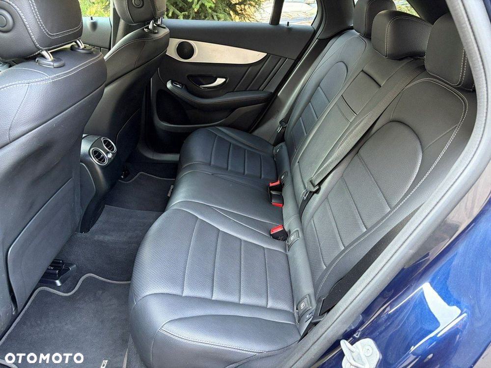 Mercedes-Benz GLC 220 d 4Matic 9G-TRONIC AMG Line - 15