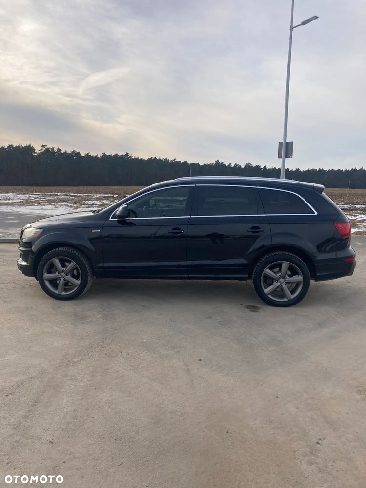 Audi Q7 - 7