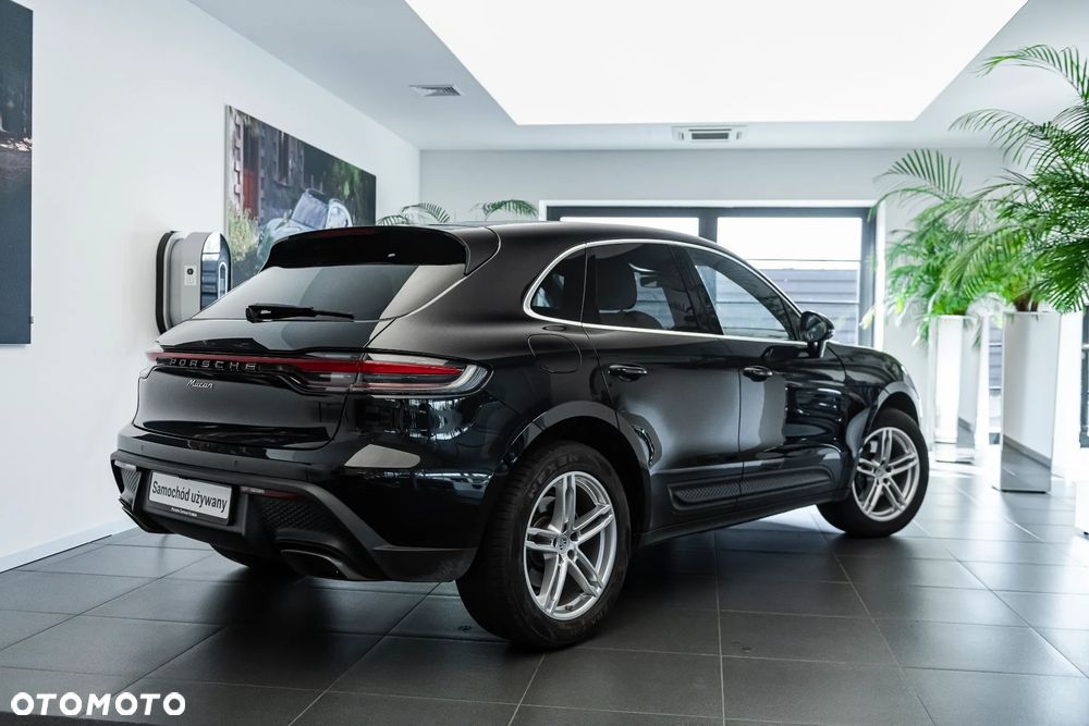 Porsche Macan Standard - 23