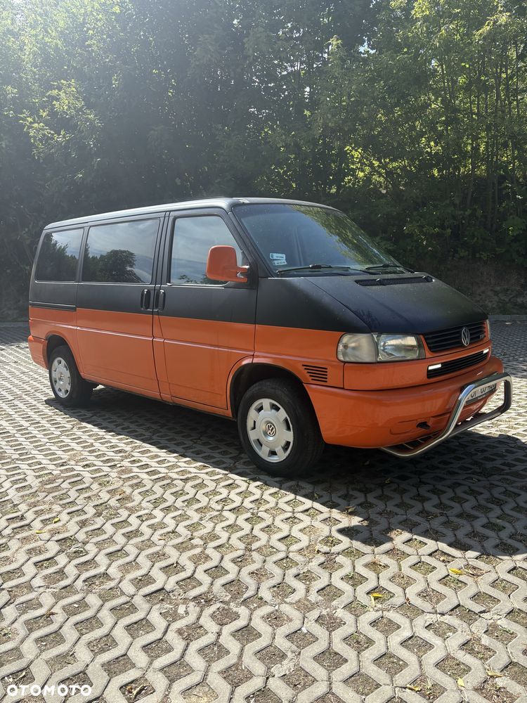 Volkswagen Multivan - 4