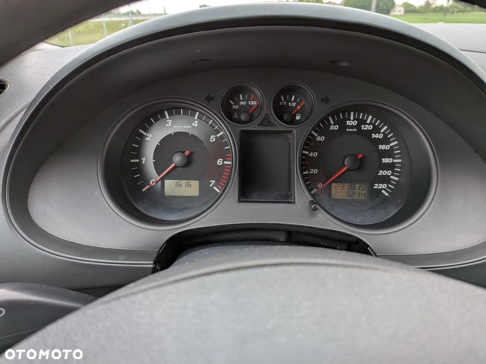Seat Ibiza 1.4 16V Reference - 11