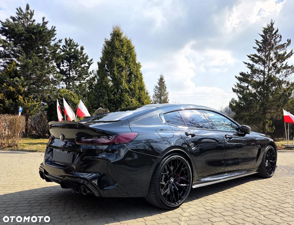 BMW M8 - 6