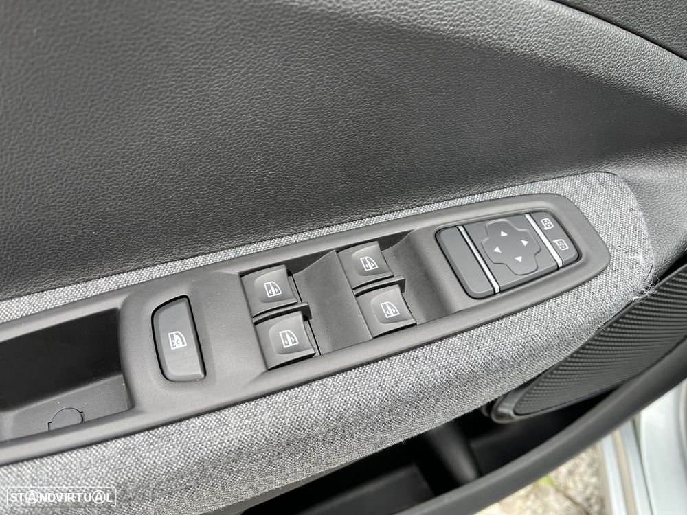 Renault Zoe (c/ Bateria) Z.E. 50 INTENS - 13