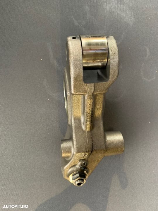 culbutori evacuare renault t dti11 7421539409 - 1