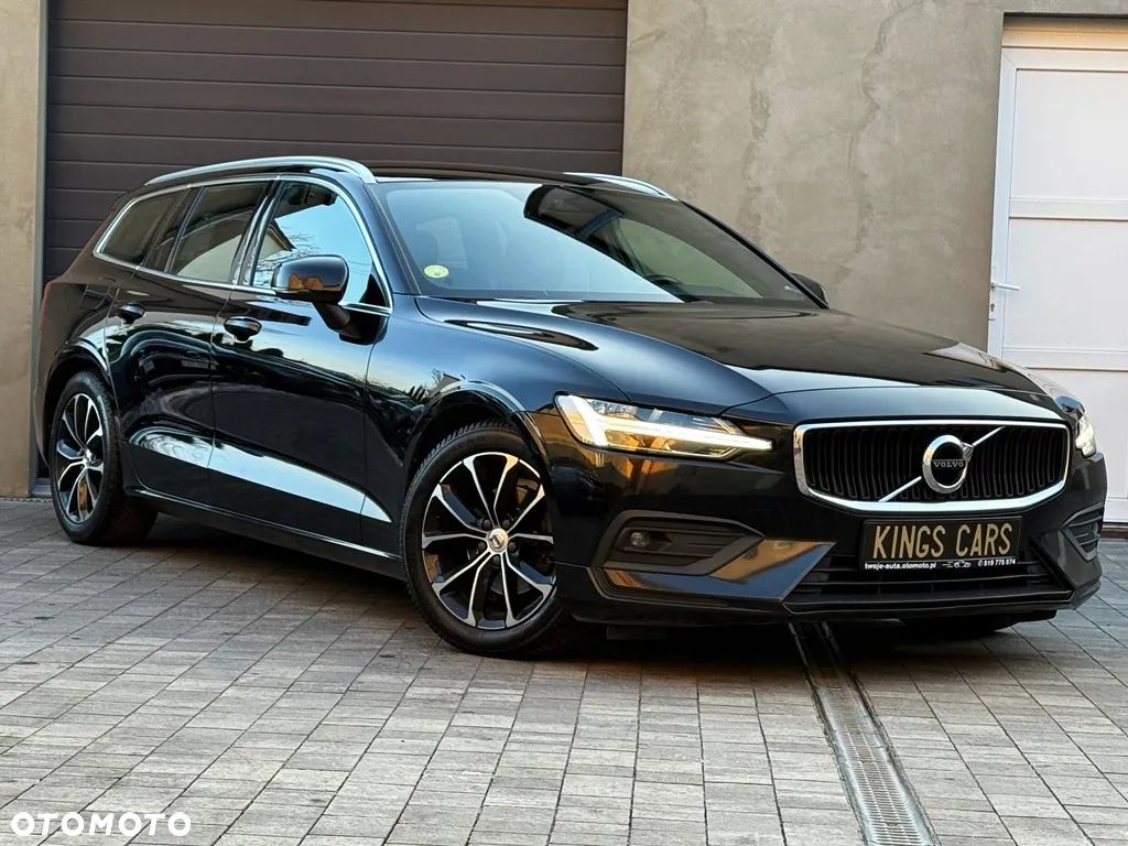 Volvo V60 D3 Drive-E Momentum - 1