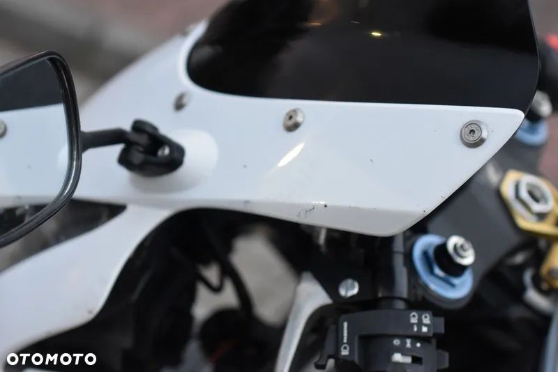 Honda CBR - 31