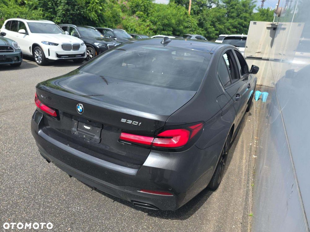 BMW Seria 5 530i xDrive M Sport Edition - 4