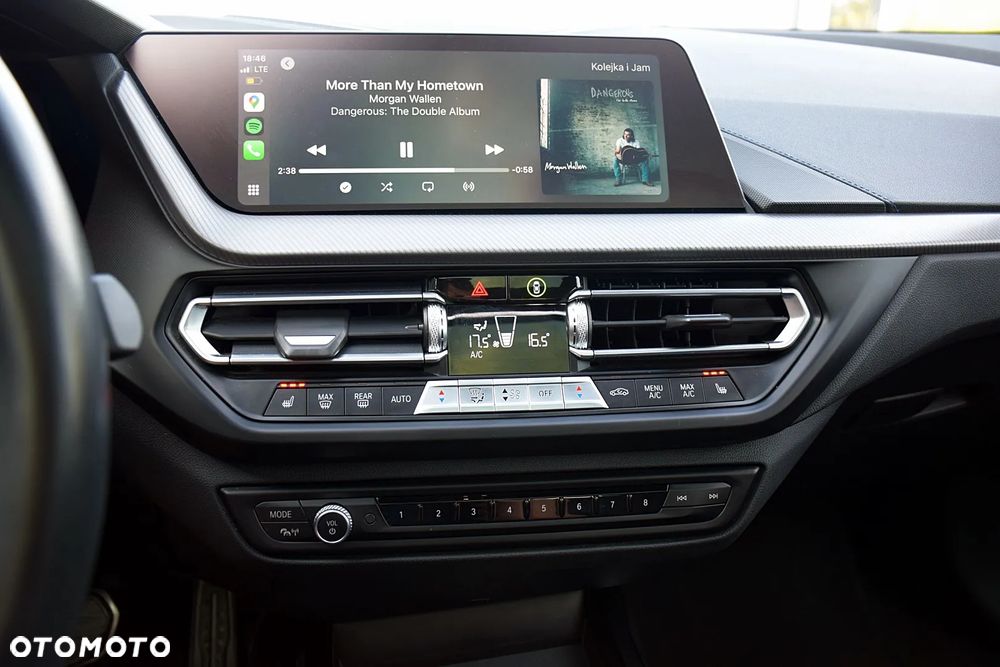 BMW Seria 1 120d xDrive M Sport - 34