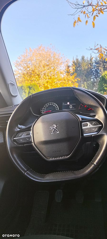 Peugeot 2008 - 15