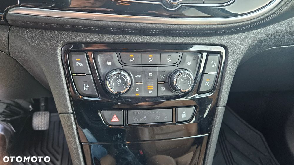 Opel Mokka X 1.4 T Elite S&S 4x4 - 26